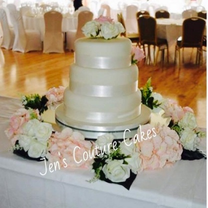 ruths-wedding-cake